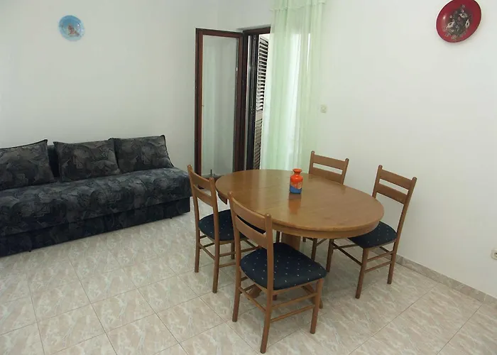 Appartamento Beachfront Near Sibenik Brodarica (Sibenik-Knin)